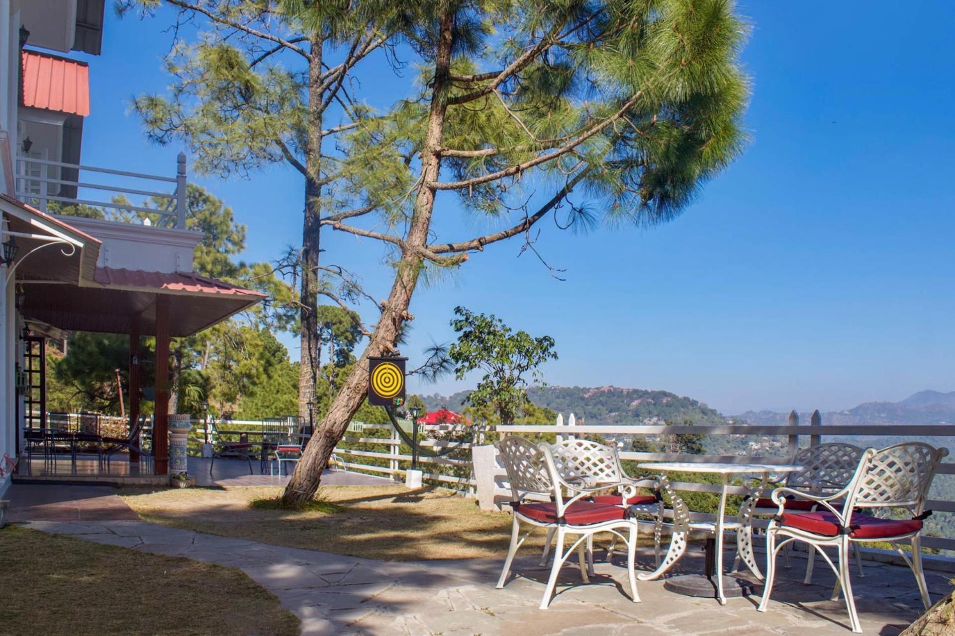 Stayvista At Bellevue With Outdoor Jacuzzi 卡绍利 外观 照片